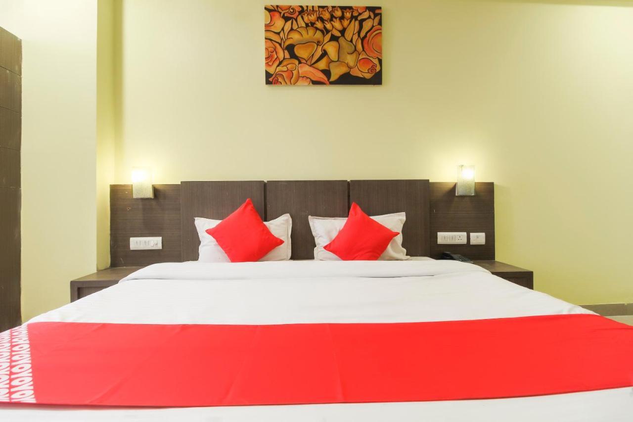 אגרה Oyo 67810 Hotel Lals Inn מראה חיצוני תמונה